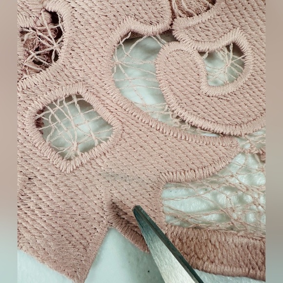 Bardot Lina Lace Sheath Dress In Pink Rose - Picture 16 of 16